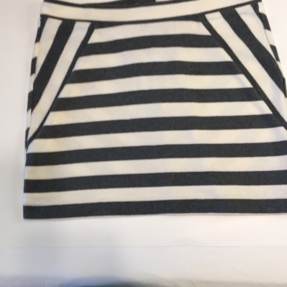 Gap stretch skirt